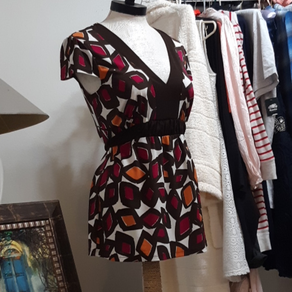 Womens Shirt dress Sz Medium Deep V Neck Orange Brown Cap Sleeve Tie Waist b37